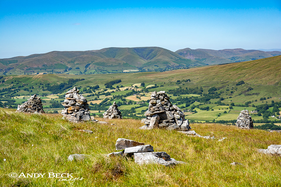 Megger stones and The Howgills. Great Coum walk