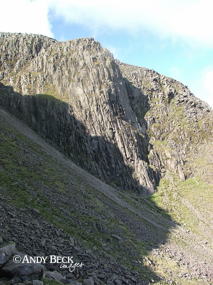 Bowfell Buttress seen from The Climbers Traverse Bow Fell