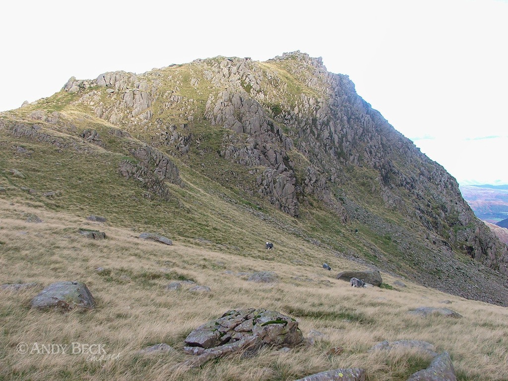Rossett Pike from the path above Rossett Gill