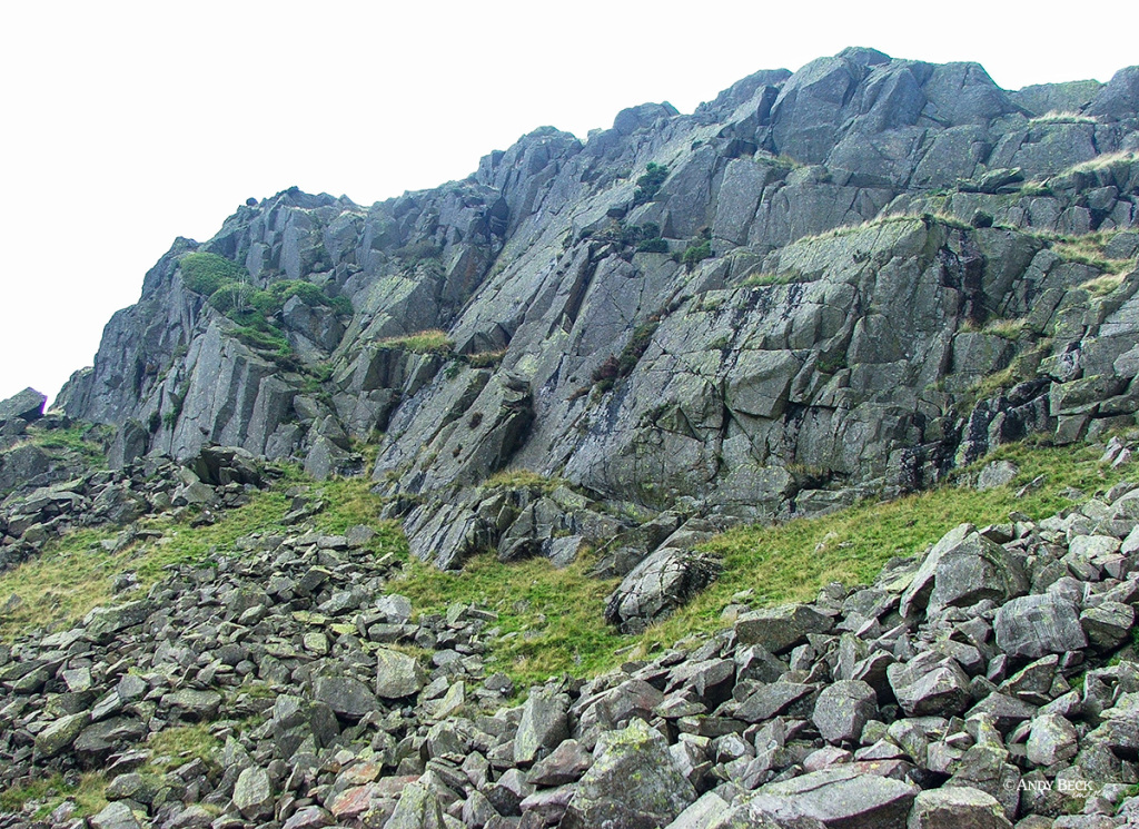 Calf Crag summit crags, Wainwright Calf Crag, Easedale, Central Fells